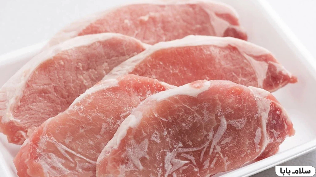 چیزهایی که نباید داخل مایکروویو گذاشت-گوشت یخ زده