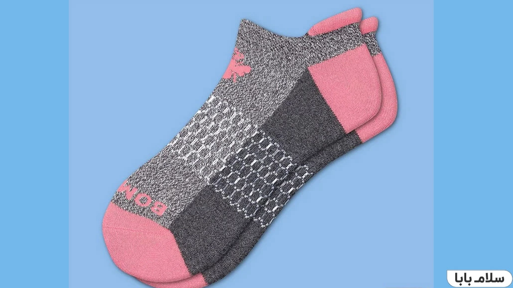 چیزهایی که نباید داخل مایکروویو گذاشت-جوراب