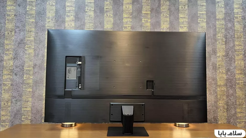 پشت تلویزیون سامسونگ Q70B