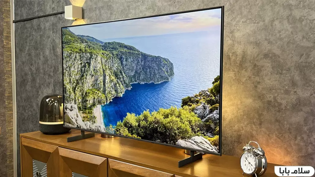طراحی تلویزیون سامسونگ CU8000